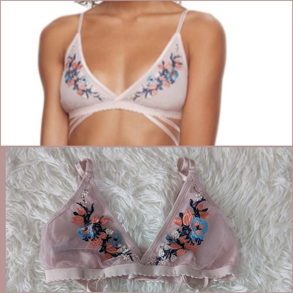 Juniors IJAK Pink Lace Bralette Small